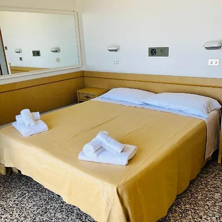 Hotel Columbia Frontemare