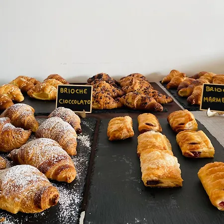 Columbia Frontemare Hotel 3*