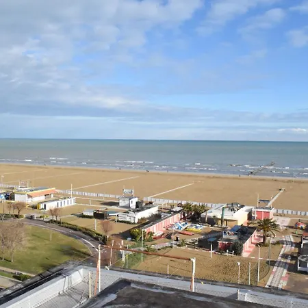 فندق Columbia Frontemare 3*