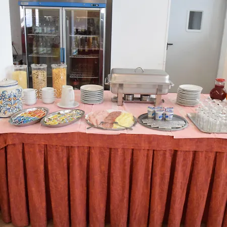 فندق Columbia Frontemare