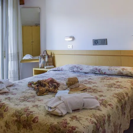 Columbia Frontemare Rímini