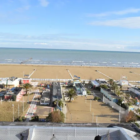 Hotel Columbia Frontemare 3*