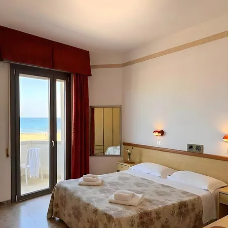 Columbia Frontemare Rimini