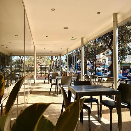 Columbia Frontemare Hotel 3*