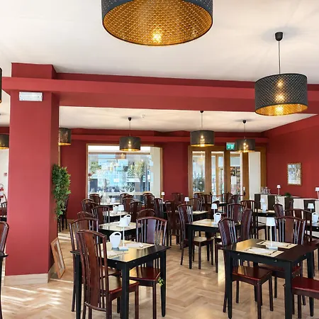 Hotel Columbia Frontemare 3*