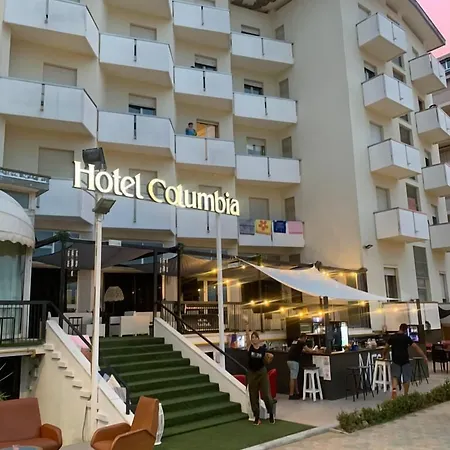 Ξενοδοχείο Columbia Frontemare 3*