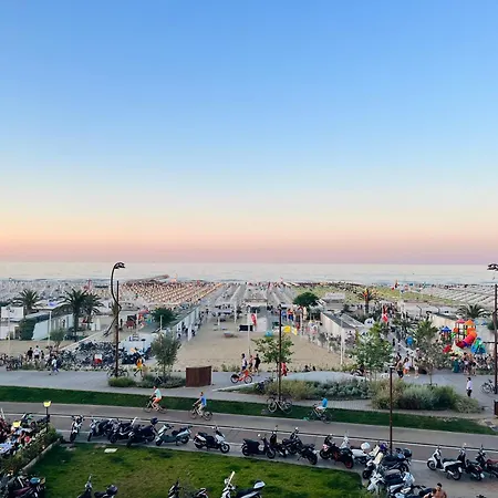 Columbia Frontemare 3* Rimini