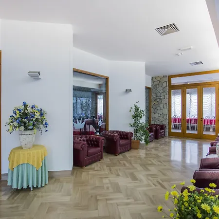 Columbia Frontemare Hotel Rimini