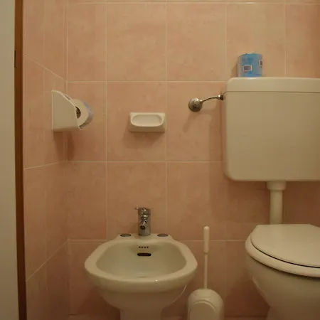 Hotel Columbia Frontemare 3*