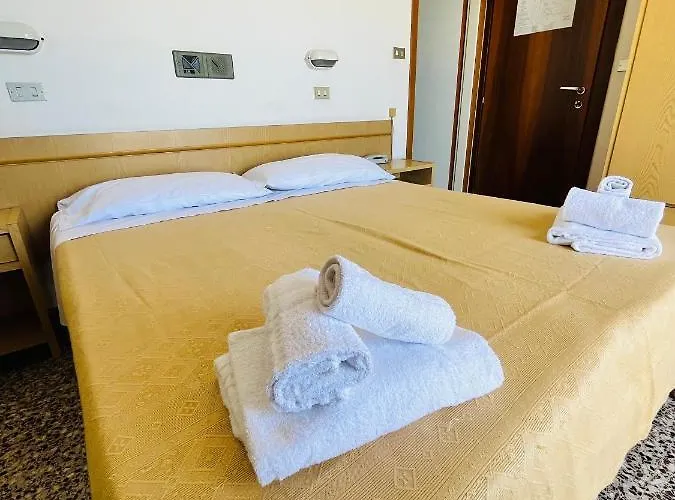 Hotel Columbia Frontemare