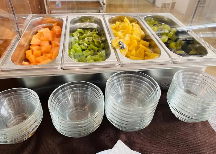 Hotel Columbia Frontemare 3*