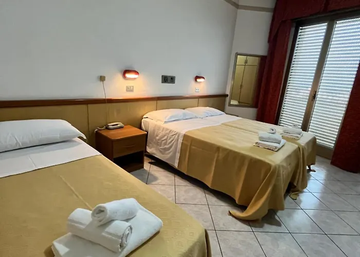 Columbia Frontemare 3* Rimini