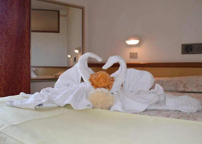 Columbia Frontemare 3*