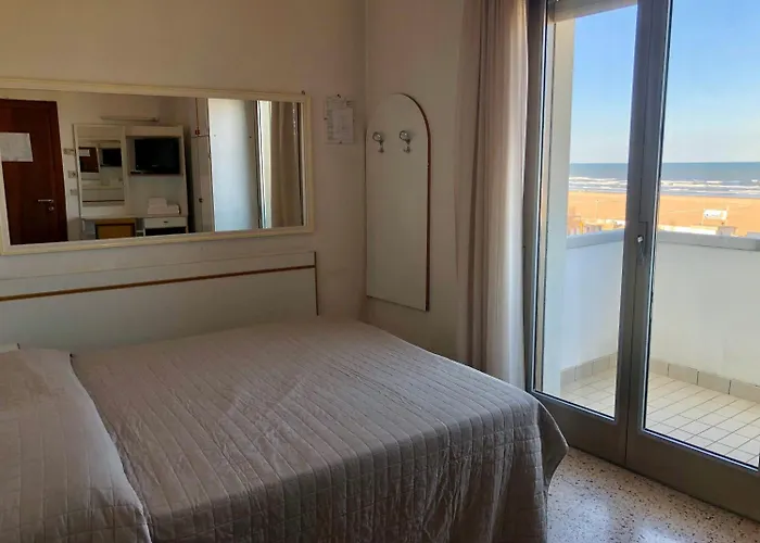 Columbia Frontemare 3*