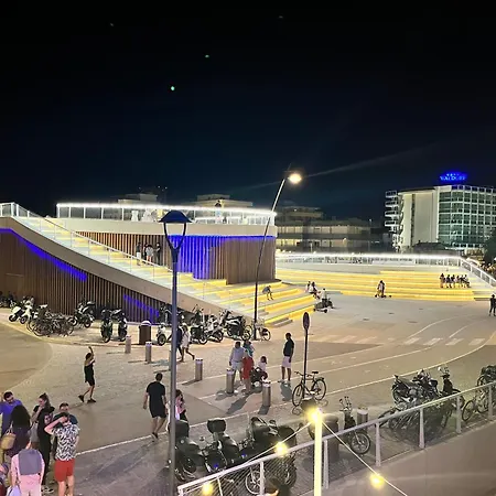 Columbia Frontemare Hotel Rimini