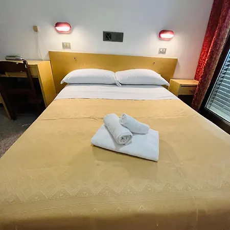 Columbia Frontemare 3*