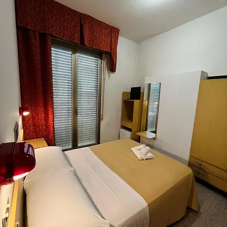 Columbia Frontemare 3*